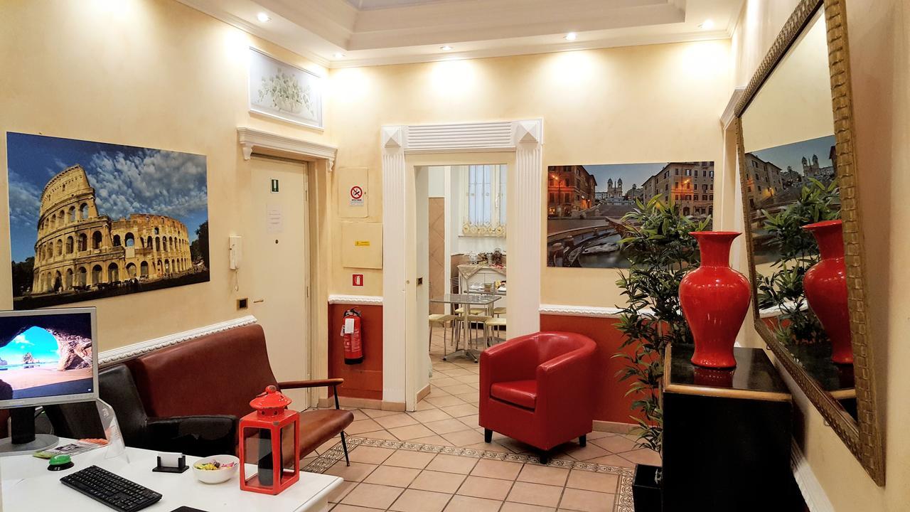 Arco Di Gallieno Acomodação com café da manhã  *